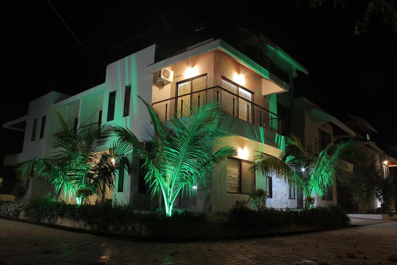Sia Resort Alībāg Ngoại thất bức ảnh